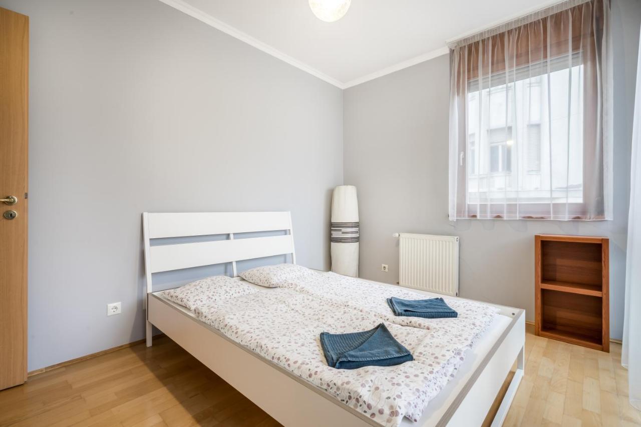 Apartment Downtown Karpat 9 Budapest Exterior foto